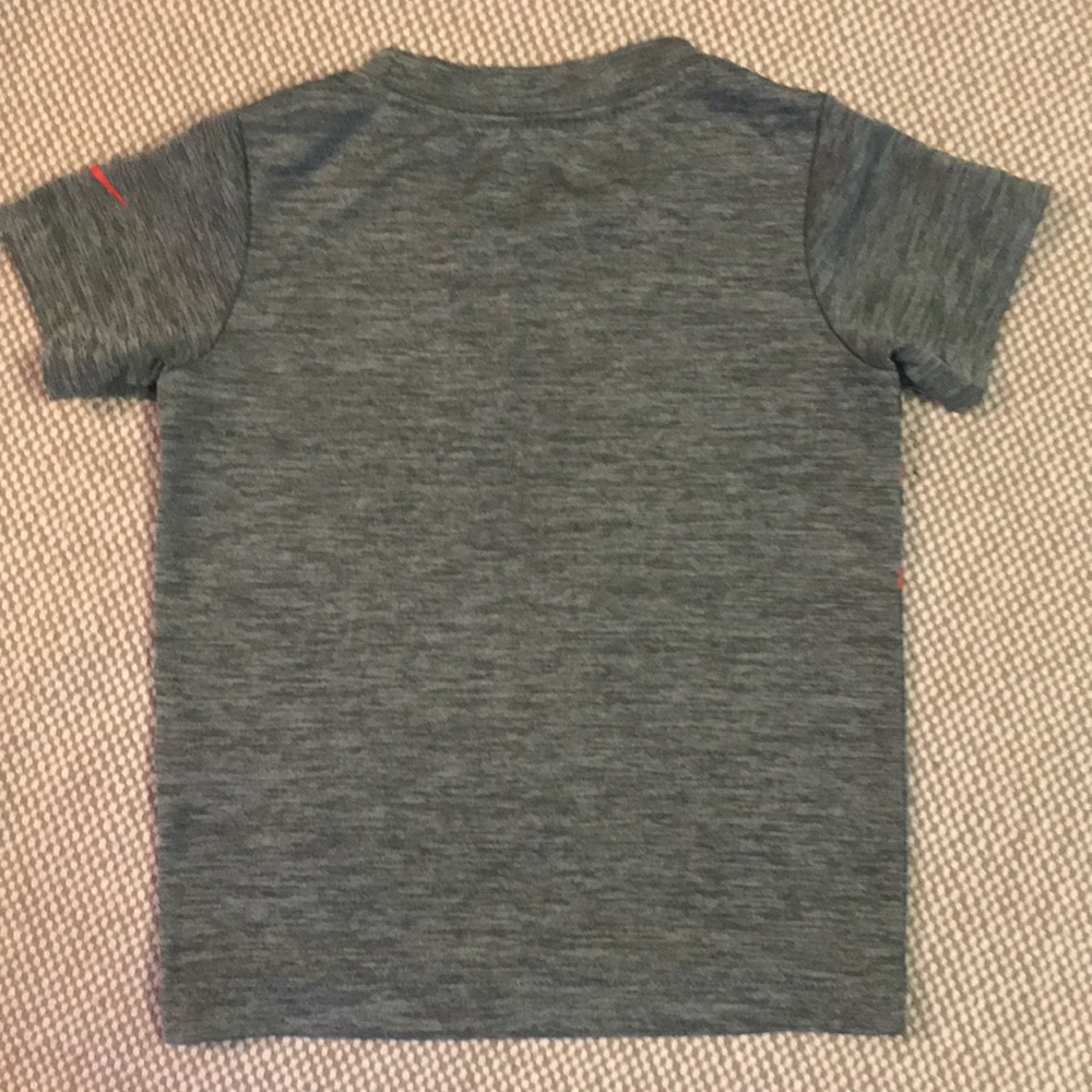 Dri-Fit t-shirt - Picture 2 of 2
